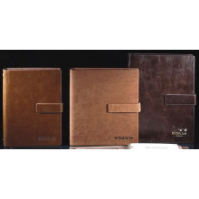 Revistas e Cadernos Notebooks com monograma em relevo Leather Journal